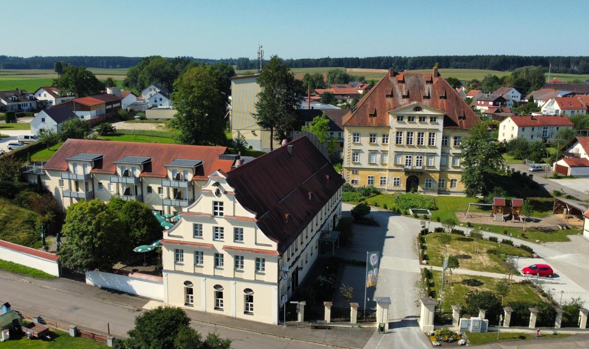 Autenrieder Brauereigasthof Ichenhausen Kültér fotó